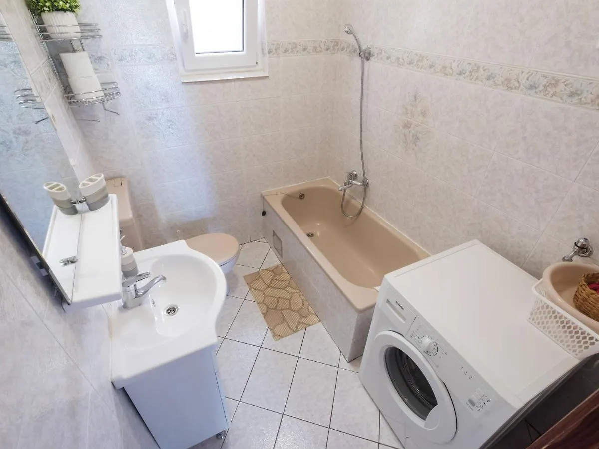Nice Apartment In Starigrad Paklenica With Terrace