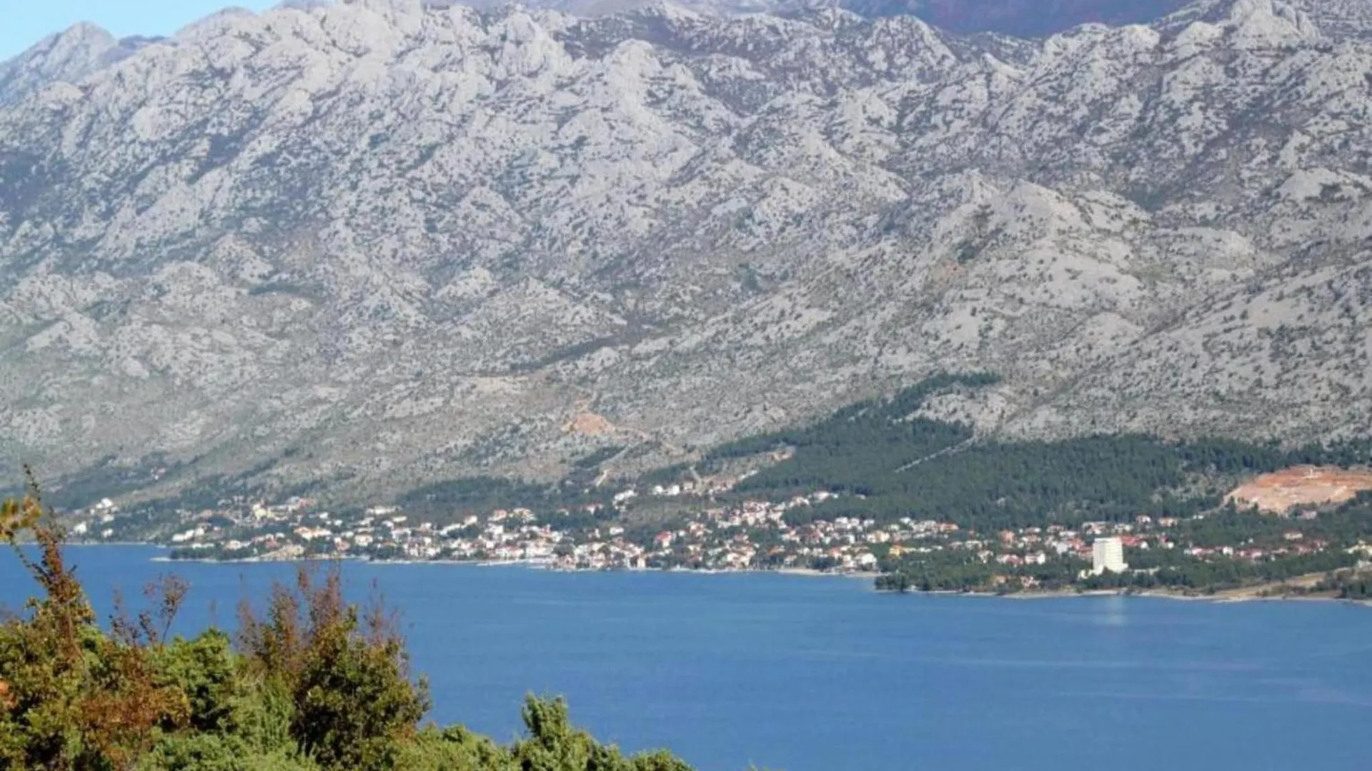 Nice Apartment In Starigrad Paklenica With Terrace